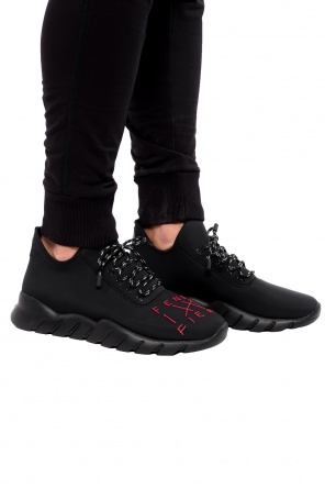 Buty sportowe z dekoracyjnym wzorem, zdjęcie 2 Buty sportowe z dekoracyjnym wzorem od Fendi